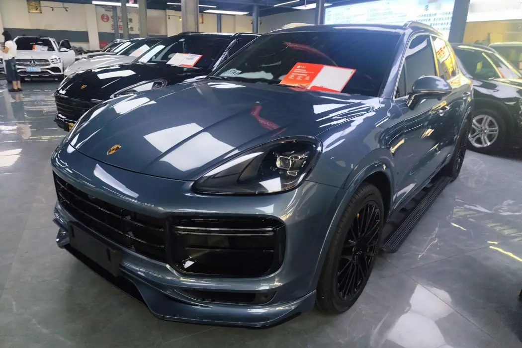 Porsche 2018 Cayenne 3.0T