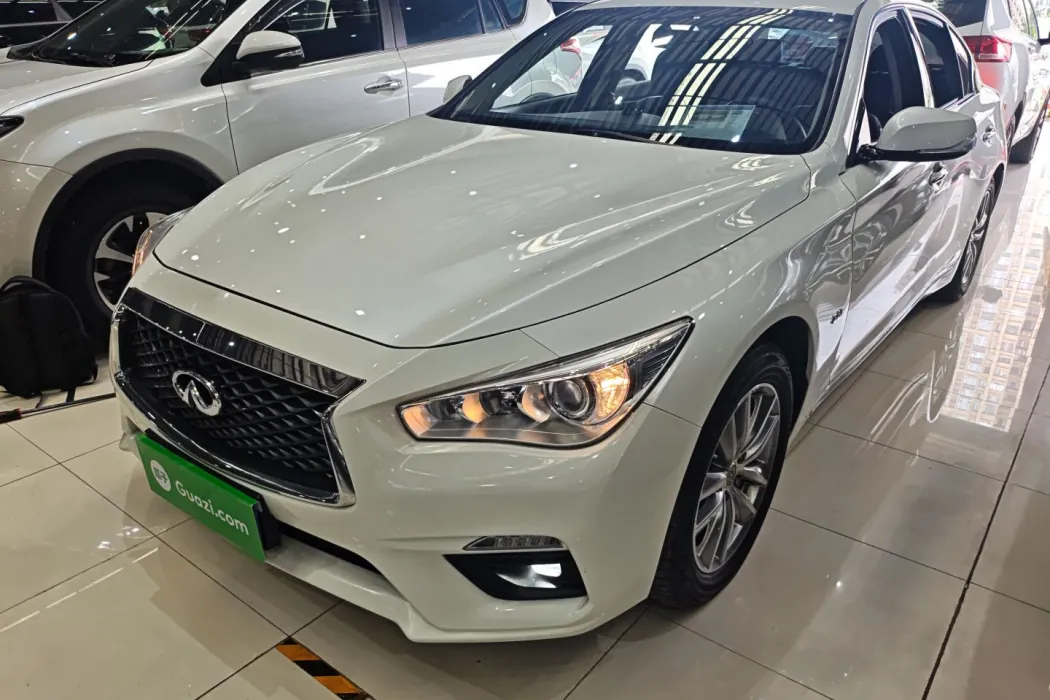 Infiniti Q50L 2022 2.0T Comfort Edition