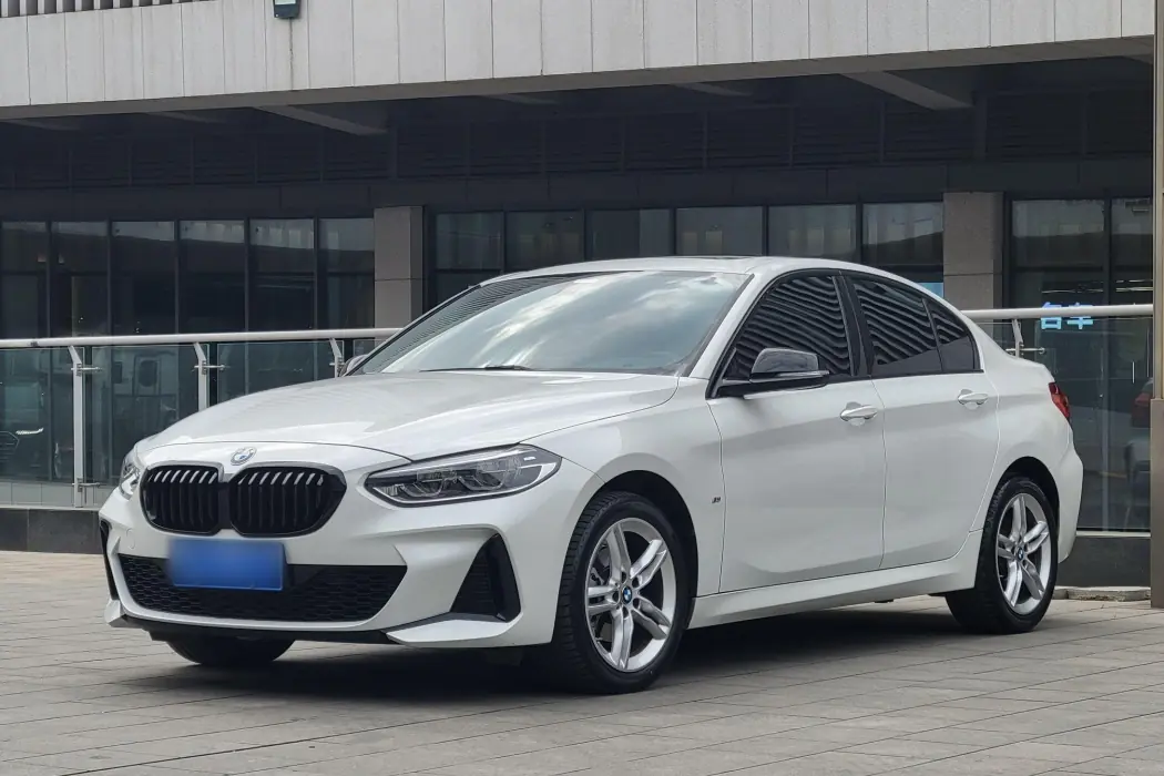 BMW 1 Series 2022 120i M Sports Yao Ye Edition