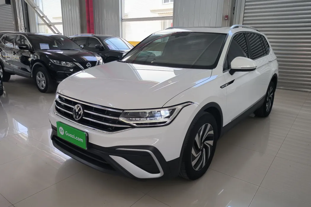 Volkswagen Tiguan L 2023 330TSI automatic two-wheel drive Smart Edition