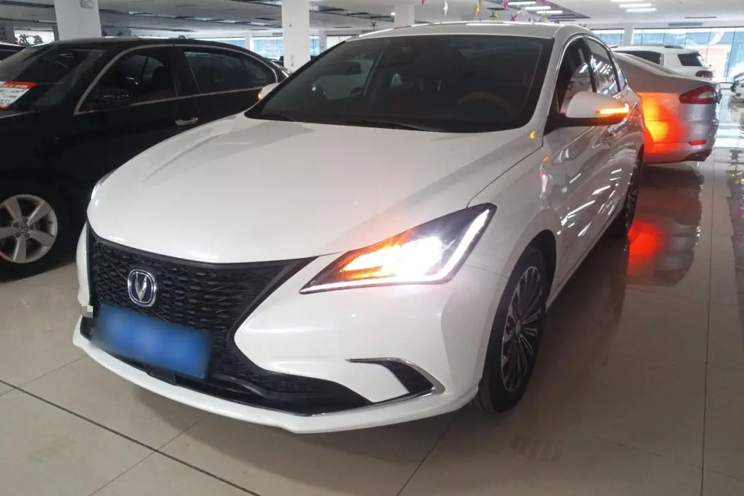 Changan Yidong 2019 Blue Whale Version 280T GDI DCT Extreme Speed Type