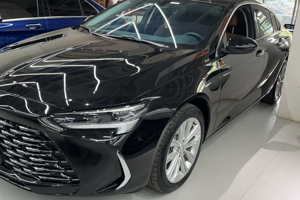 Buick Regal 2024 28T Indulgent Edition