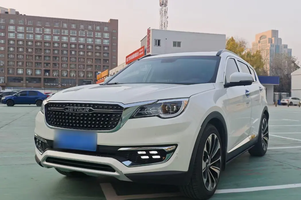 Jietu X70S 2019 1.5T automatic Journey version Country V