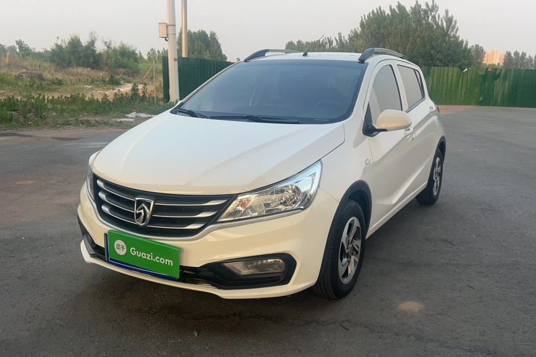 Baojun 310 2016 1.2L manual comfort type