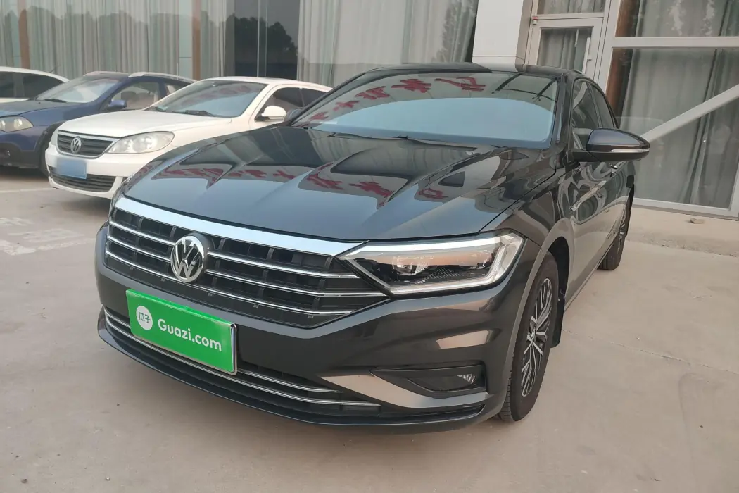 Volkswagen Sagitar 2020 280TSI DSG Comfort Country VI