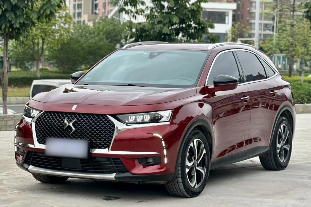 DS 7 2018 model 35THP Passy Version