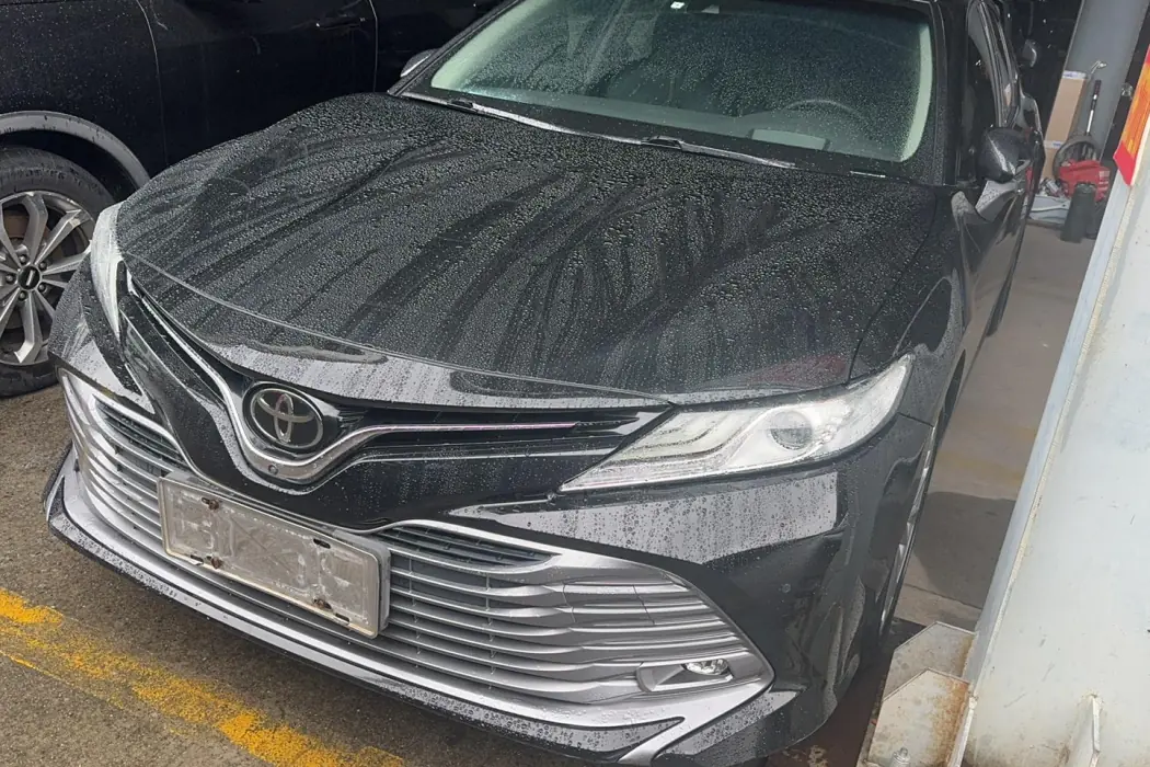 Toyota Camry 2018 2.5G Deluxe Edition
