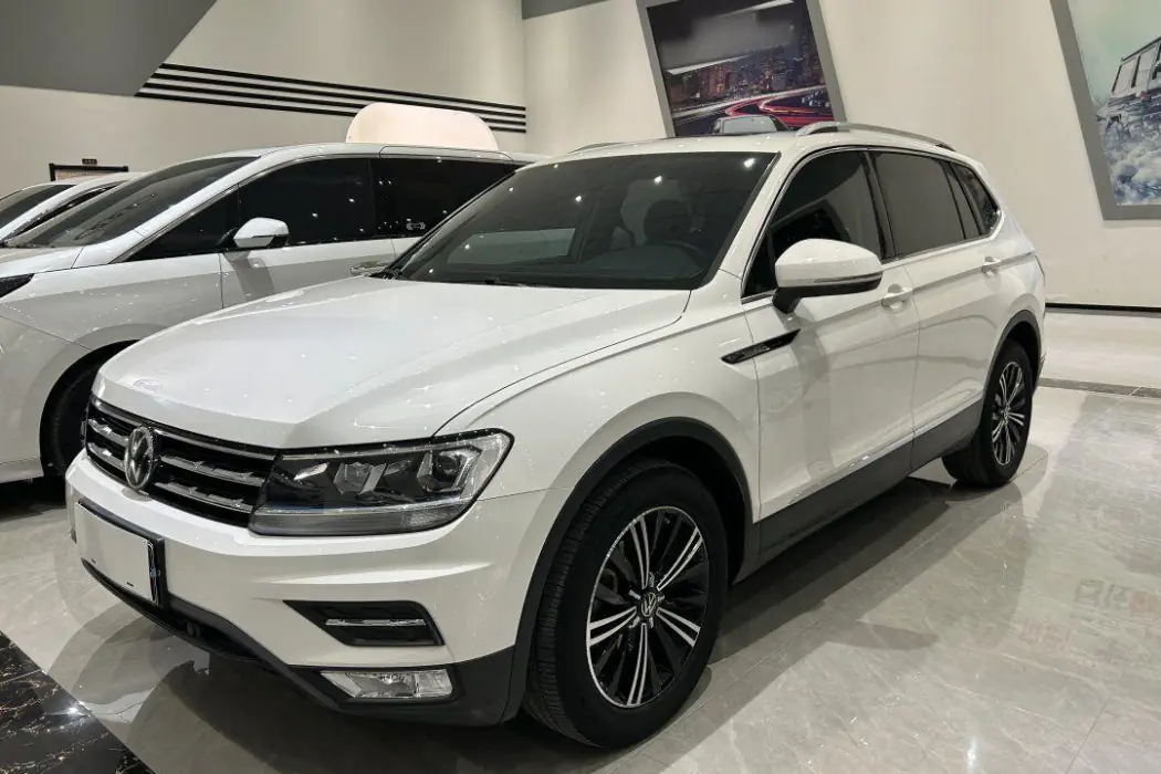 Volkswagen Tiguan L 2021 330TSI automatic two-wheel drive Smart Edition