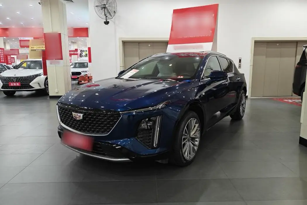 Cadillac GT4 2023 25T Luxury