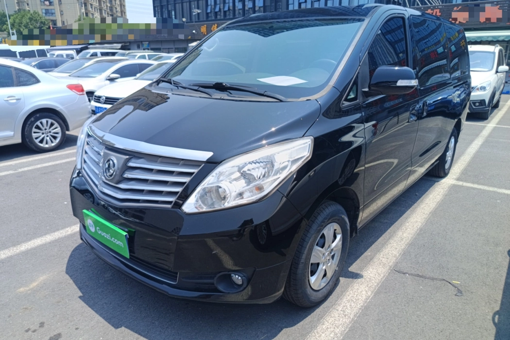Dongfeng Popular Lingzhi PLUS 2021 2.0L manual Comfortable 7-seater