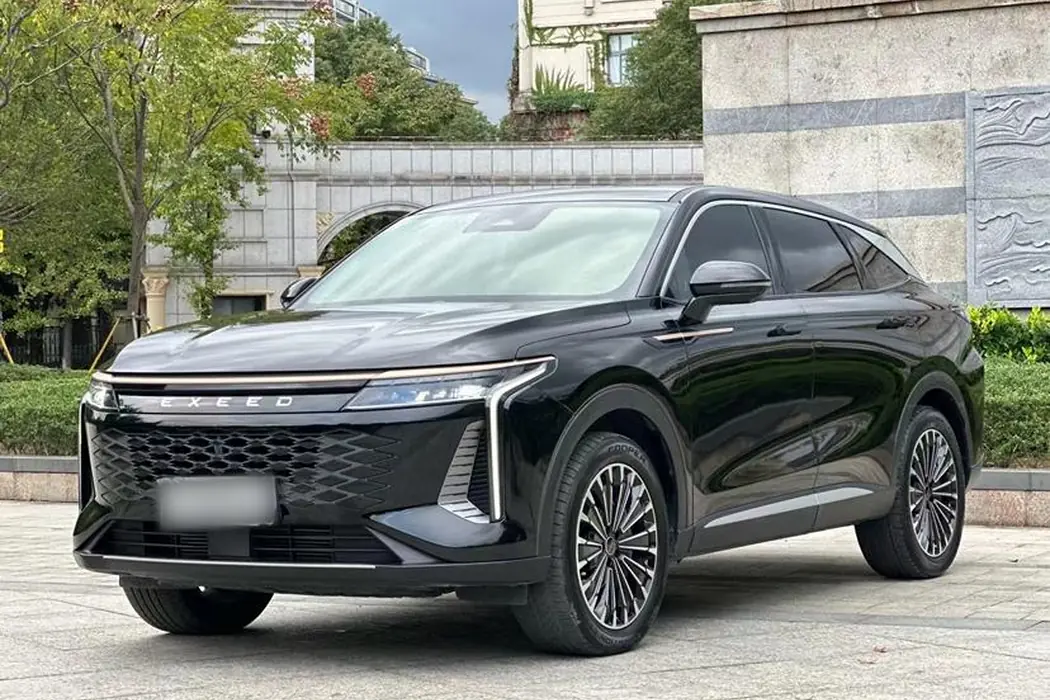 STAR TOWN YAWN 2023 400T 2WD Premium