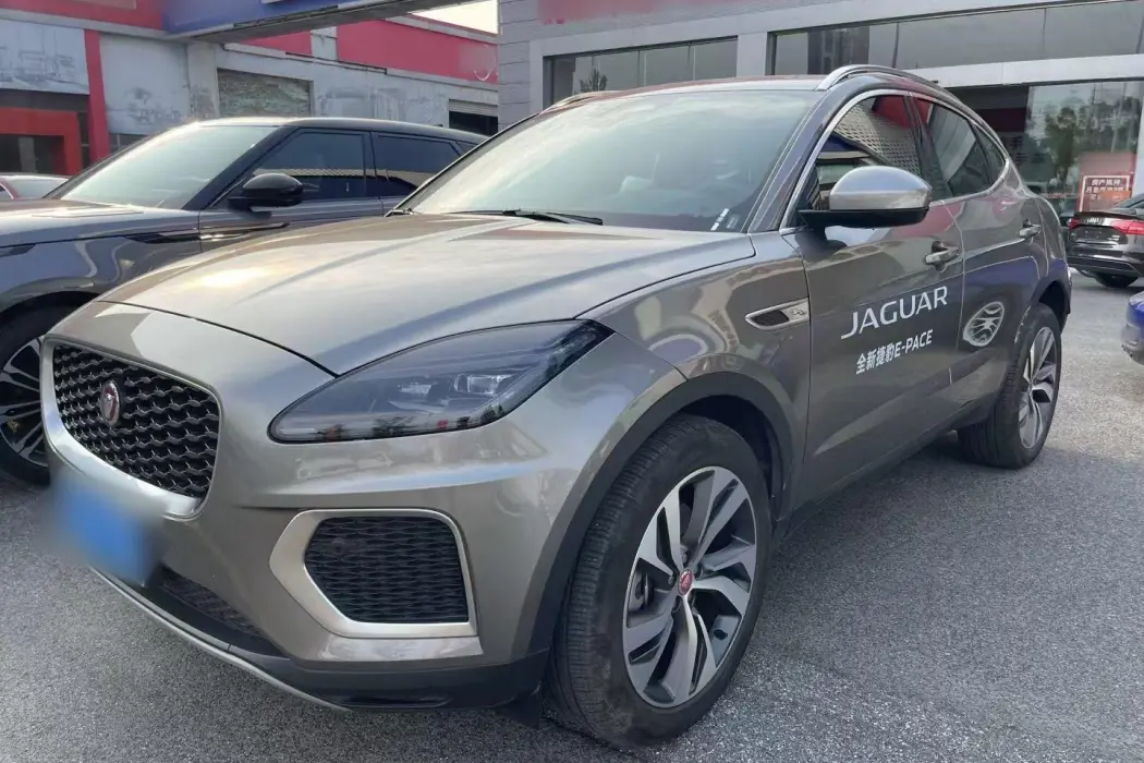 Jaguar E-PACE 2024 Aggressive Sport R-DYNAMIC S