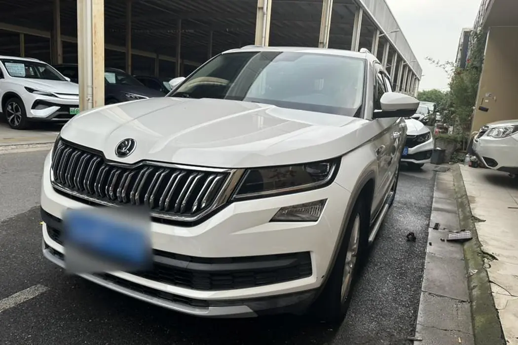 Skoda Kodiak 2018 facelift ZI330 5-seater two-wheel drive luxury Premium edition