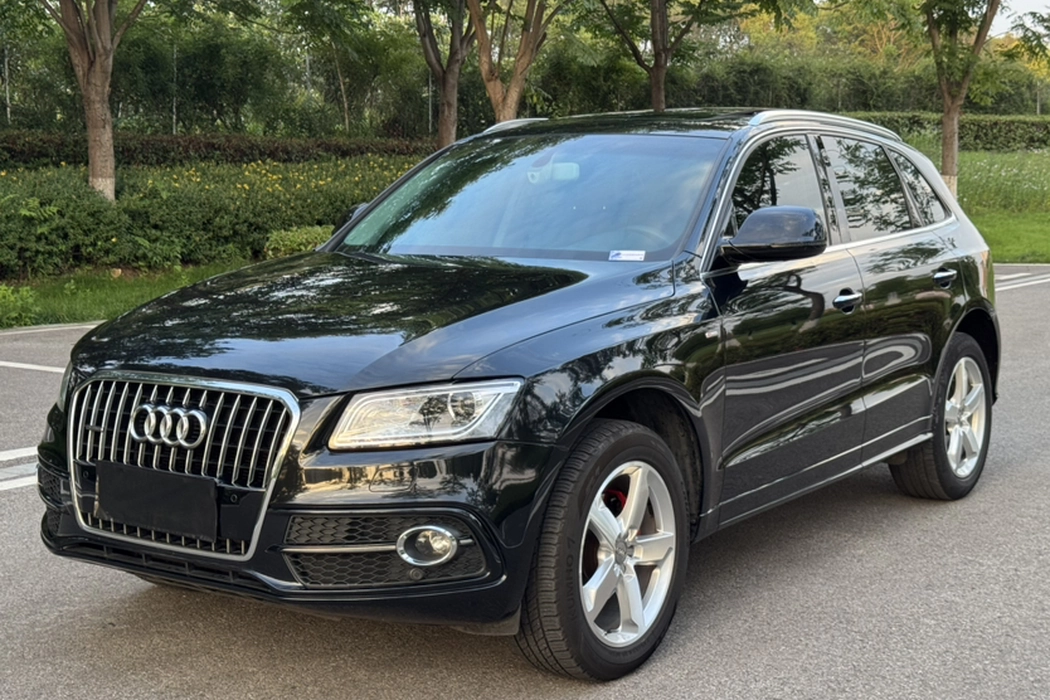 Audi Q5 2018 Collector's Edition 40 TFSI Aggressive Type