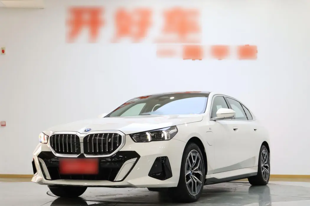 BMW i5 2024 eDrive 35L Exclusive M Sports Suit