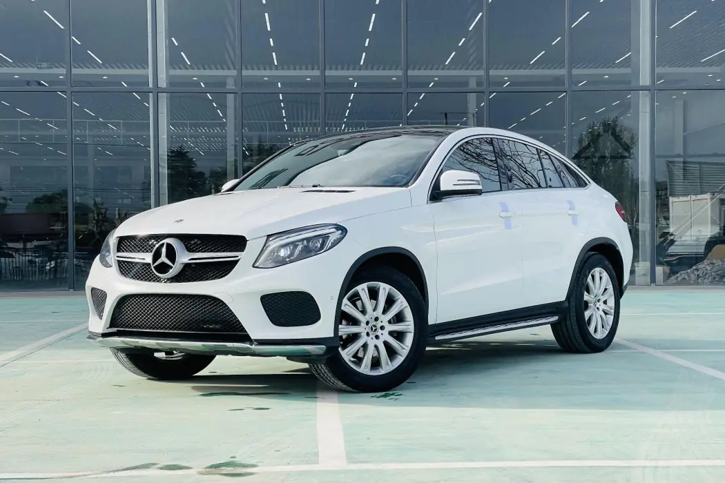 Mercedes-Benz GLE Coupe 2018 GLE 320 4MATIC Coupe SUV