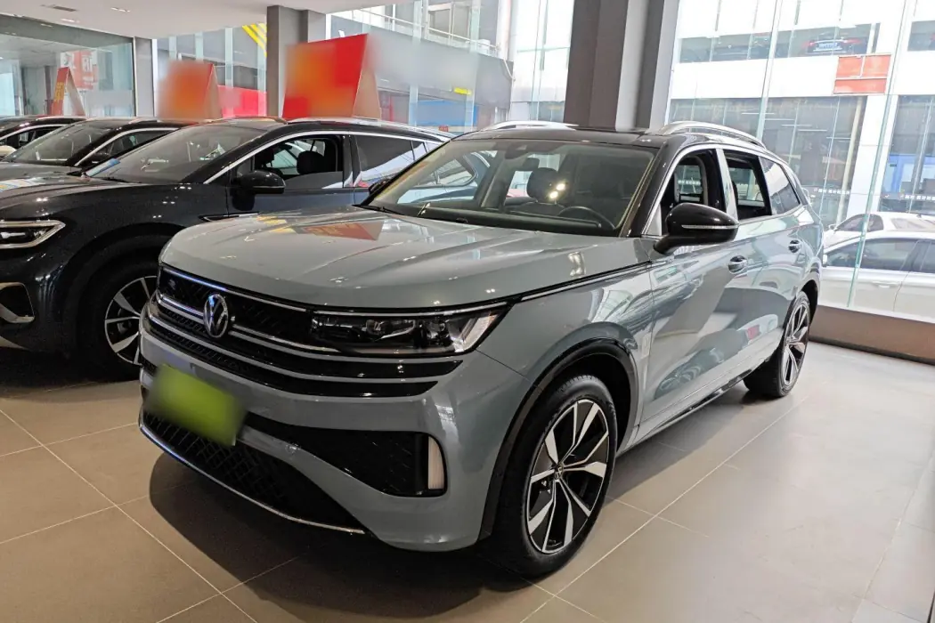 Volkswagen Range Rover 2023 380TSI four-wheel drive R-Line Cruise version