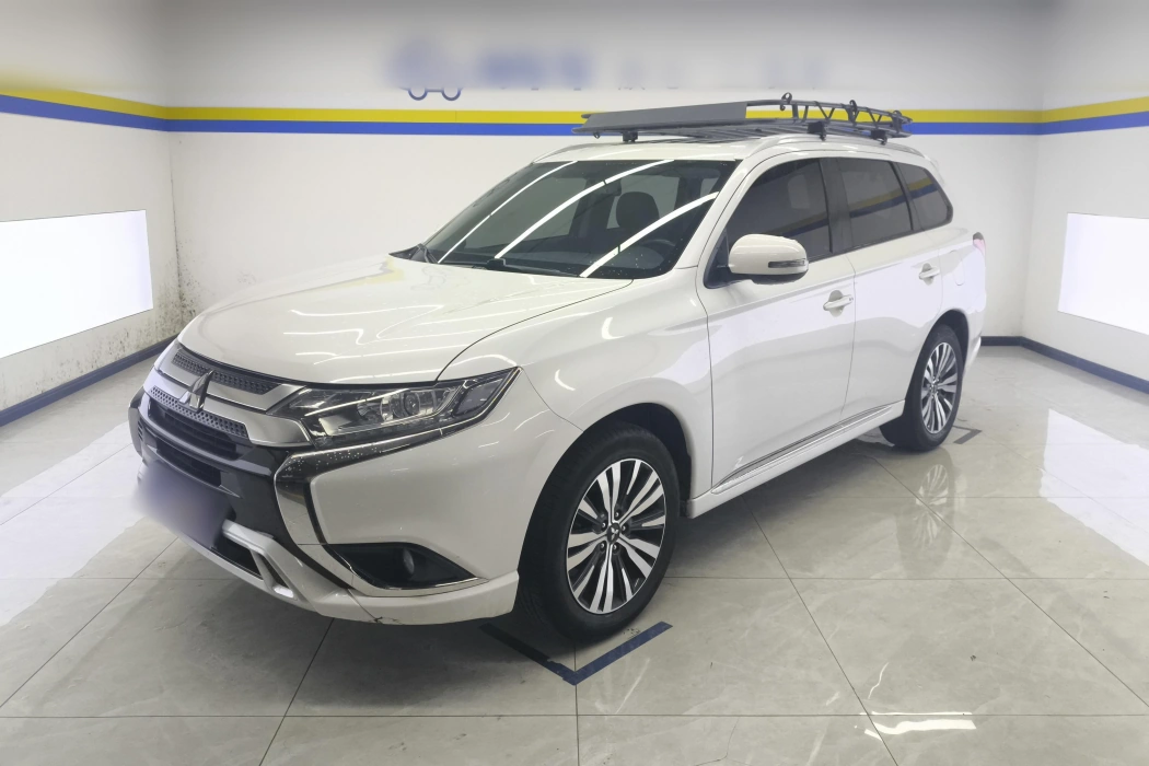 Mitsubishi Outlander 2021 2.0L Two-wheel drive Enjoy Edition 5 seats