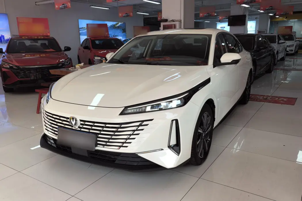 Changan Yidong 2024 1.5T GDI Automatic Flagship Model