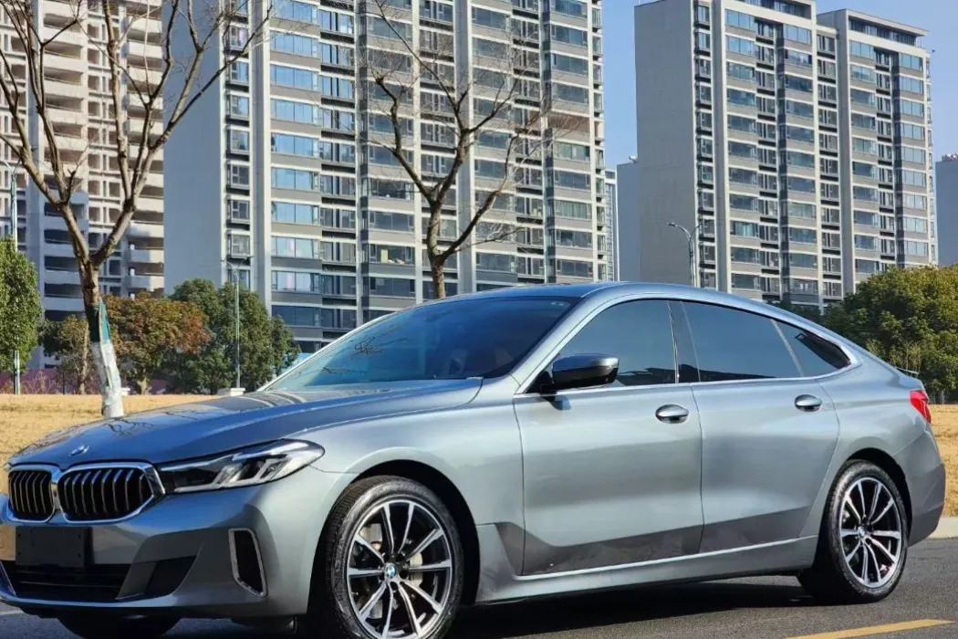 BMW 6 Series GT 2021 630i Luxury Design Package