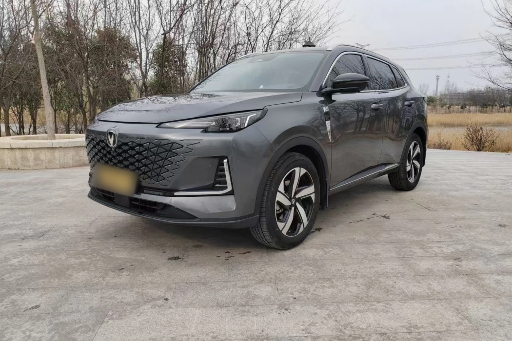 Changan CS55PLUS 2024 third-generation 1.5T DCT premium type