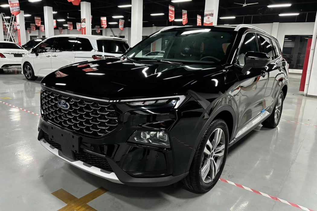Ford Lingrui 2023 EcoBoost 170 Premium Collar PLUS