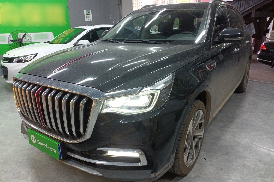 Hongqi HS7 2022 2.0T DCT two-wheel drive Zhilian Qichang edition five-seater