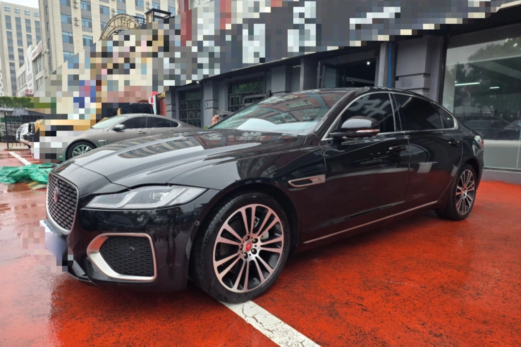 Jaguar XFL 2024 2.0T P250 two-wheel drive Exclusive Deluxe Edition