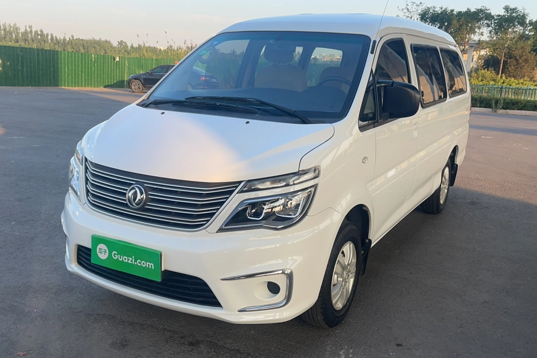 Dongfeng Popular Lingzhi 2019 M5L 1.6L 7-seater special type Country VI