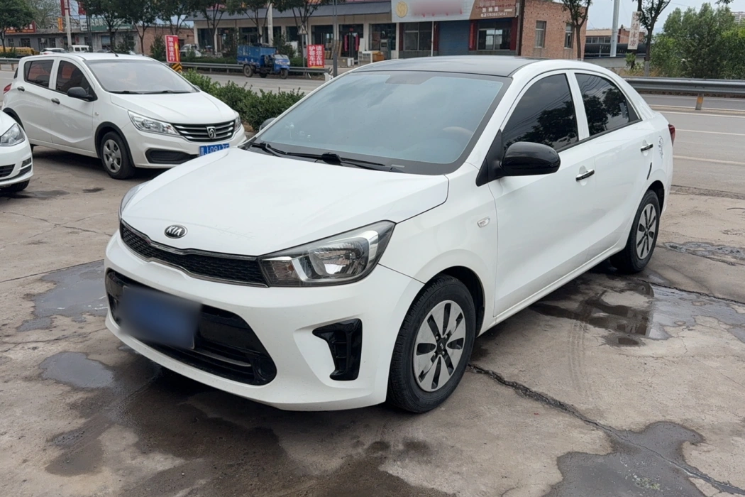 Kia Huanchi 2017 1.4L manual Fashion Version Smart
