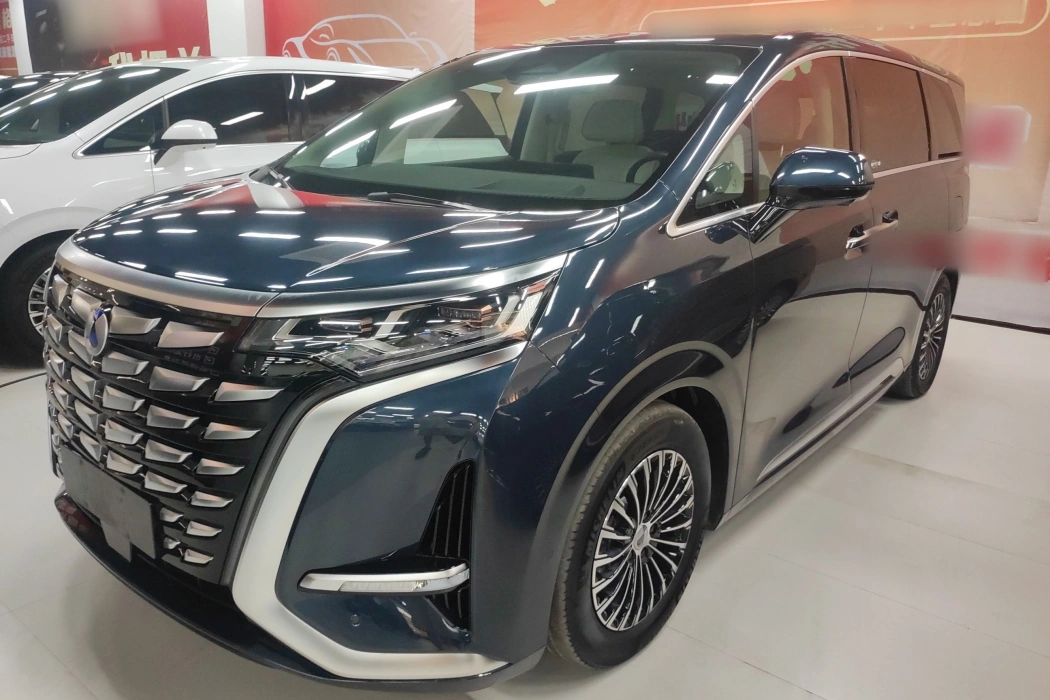 Denza D9 2024 DM-i 980 four-wheel drive flagship model