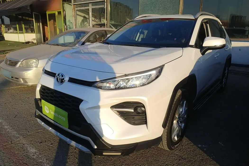Toyota Weilanda 2022 facelift 2.0L CVT two-wheel drive leading version