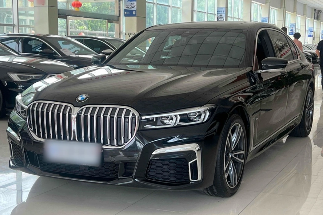BMW 7 Series 2021 730Li M Sport Package
