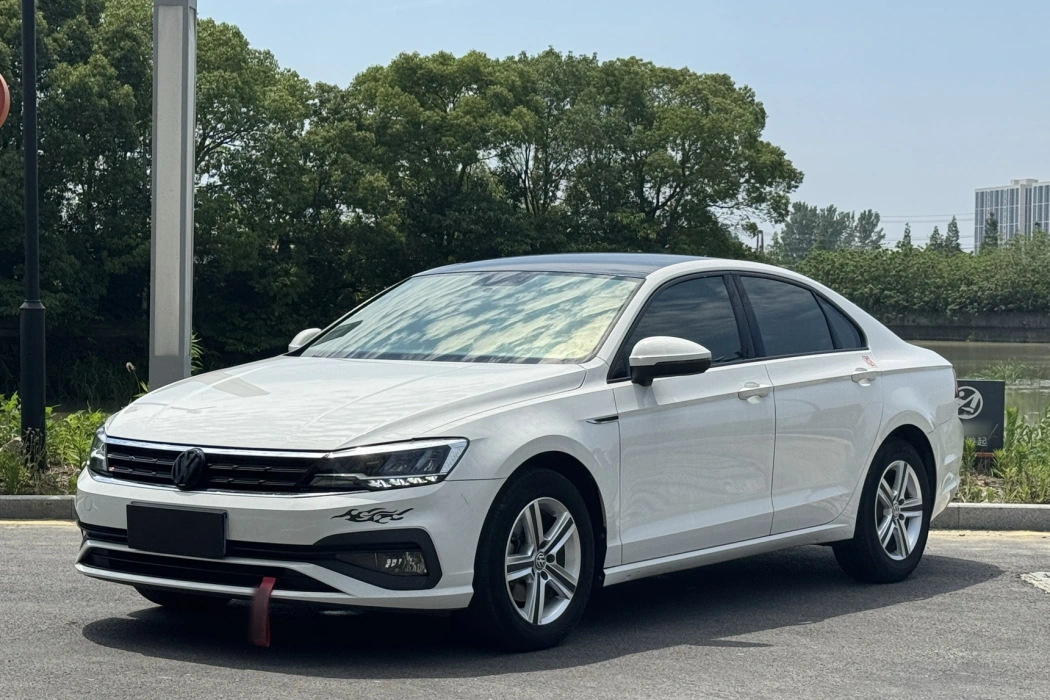 Volkswagen Lingdu 2019 230TSI DSG Fashion Edition Country VI