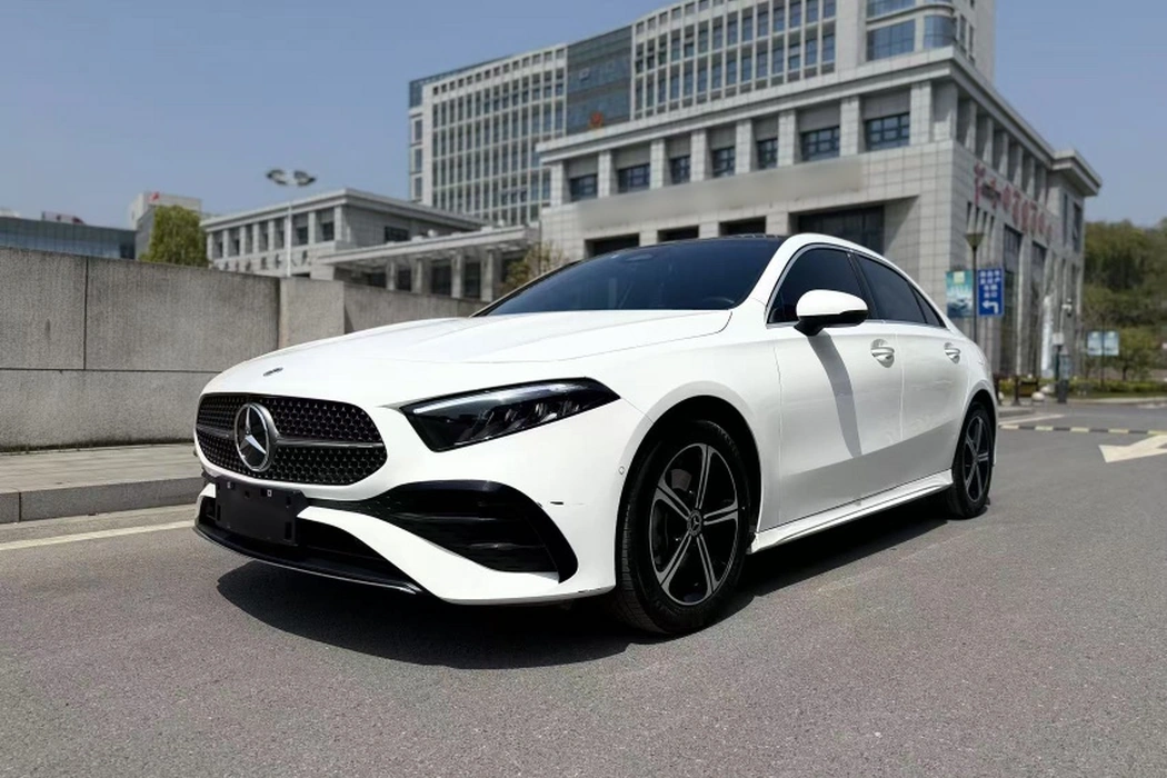 Mercedes-Benz A-class 2024 A 200 L fashion type