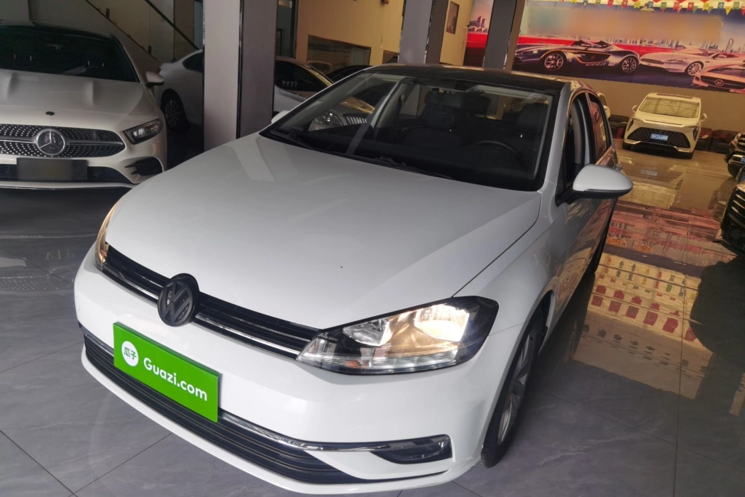 Volkswagen Golf 2018 230TSI automatic Comfort Type