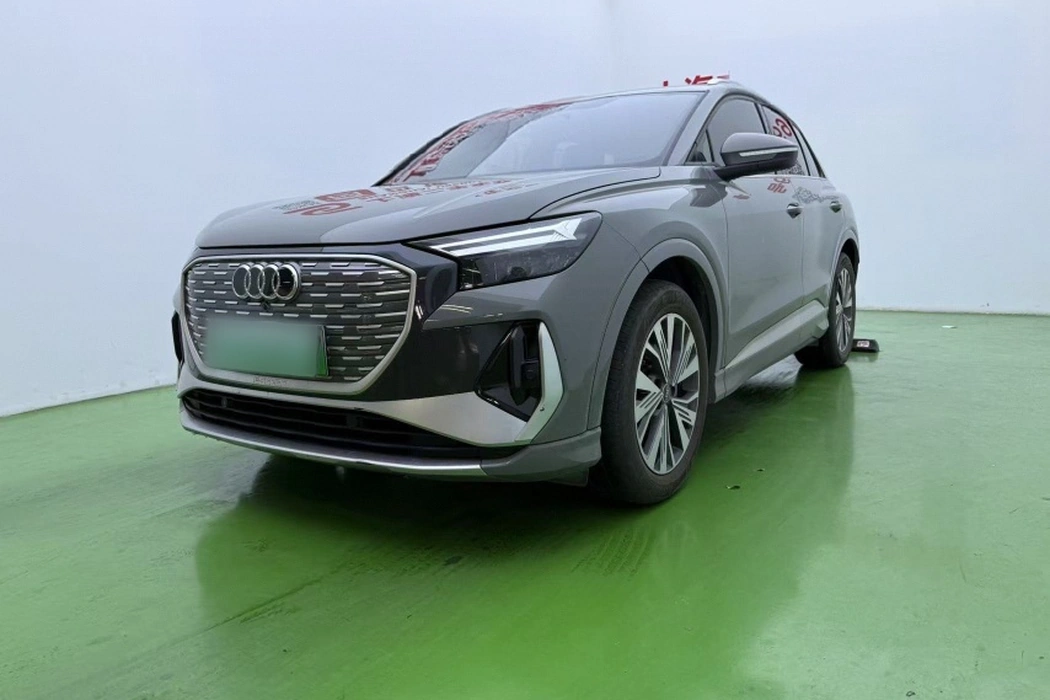 Audi Q4 e-tron 2023 40 e-tron Creative Edition
