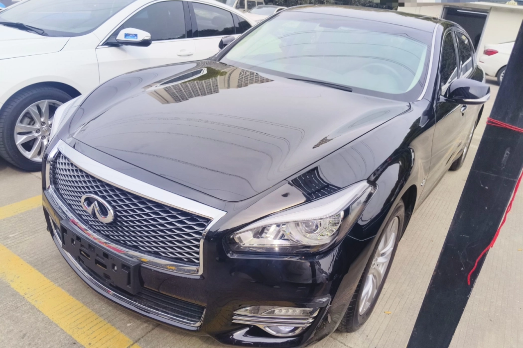 Infiniti Q70 2019 Q70L 2.0T Elite