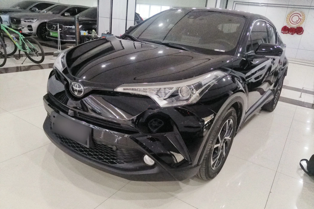Toyota C-HR 2018 2.0L Leader Edition State V
