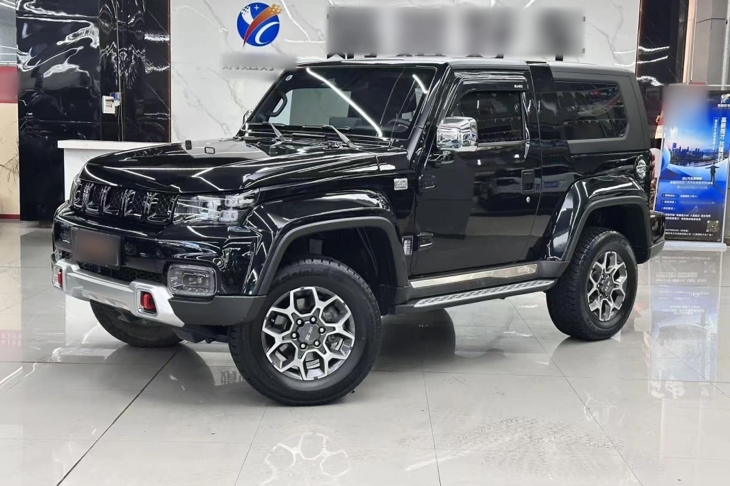 Beijing BJ40 2020 2.0T Automatic 4WD Tribute 2020 Edition Rogue