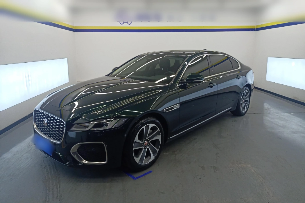 Jaguar XFL 2023 XFL 2.0 T P200 two-wheel drive Elite Deluxe Edition
