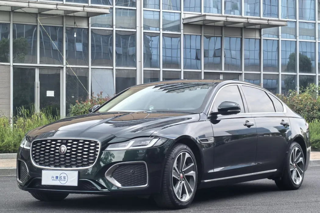 Jaguar XFL 2021 XFL 2.0 T P200 two-wheel drive Elite Deluxe Edition