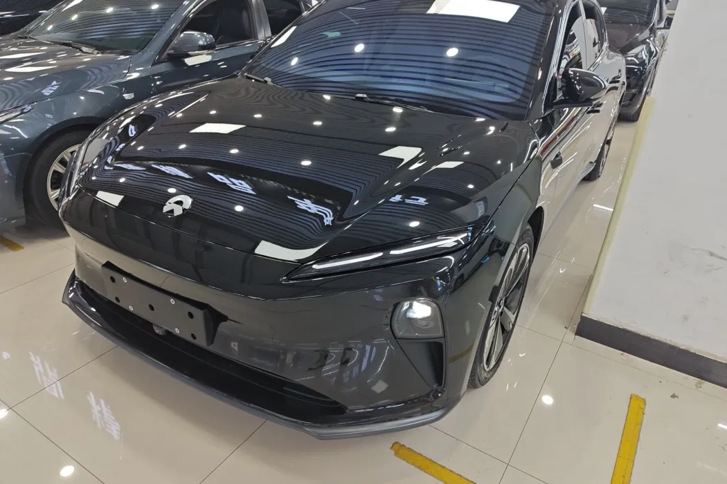 Nio ET5T 2024 model 75kWh Touring