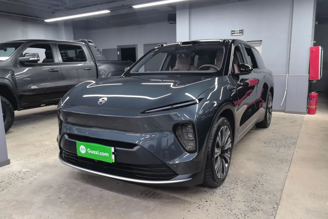 Nio ES8 2024 75kWh Executive Edition