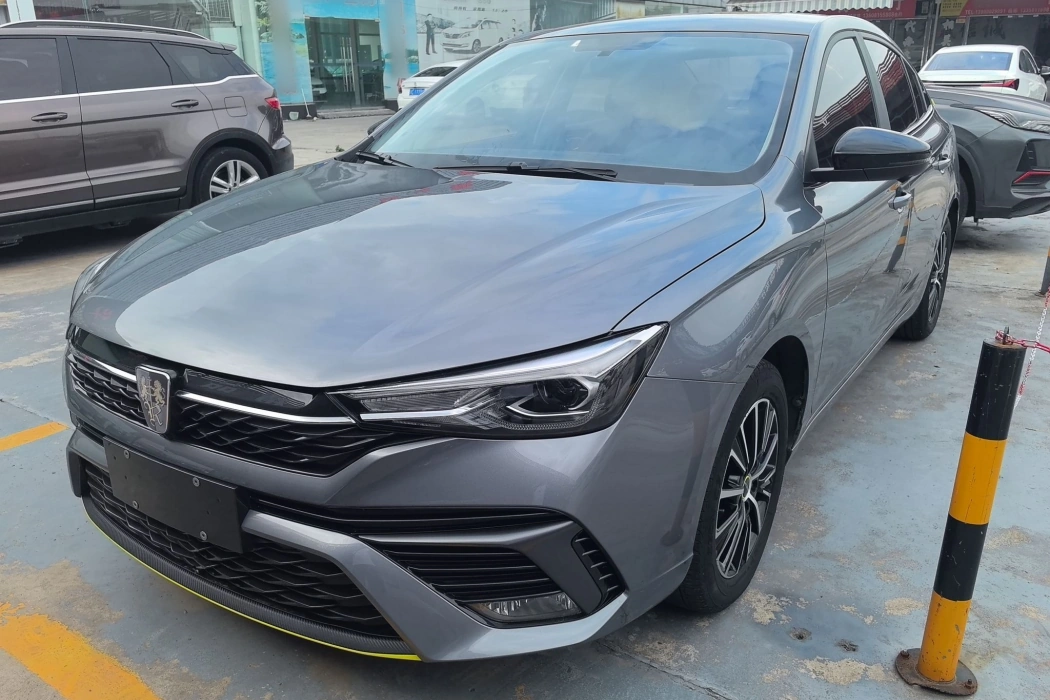RW i5 2021 1.5L CVT Diamond Edition