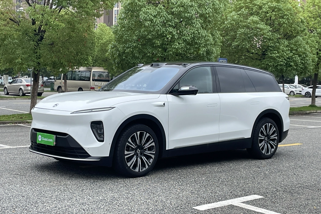 Nio ES8 2024 model 75kWh