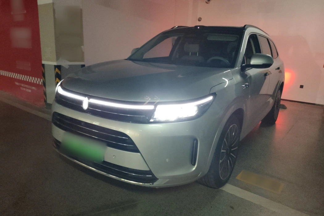 Hongmeng Zhixing Wenjie M7 2024 1.5T Smart driving Four-wheel drive Max Version 5-seater