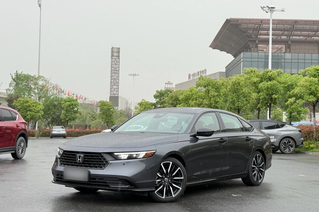 Honda Accord 2023 260TURBO Ultimate Edition