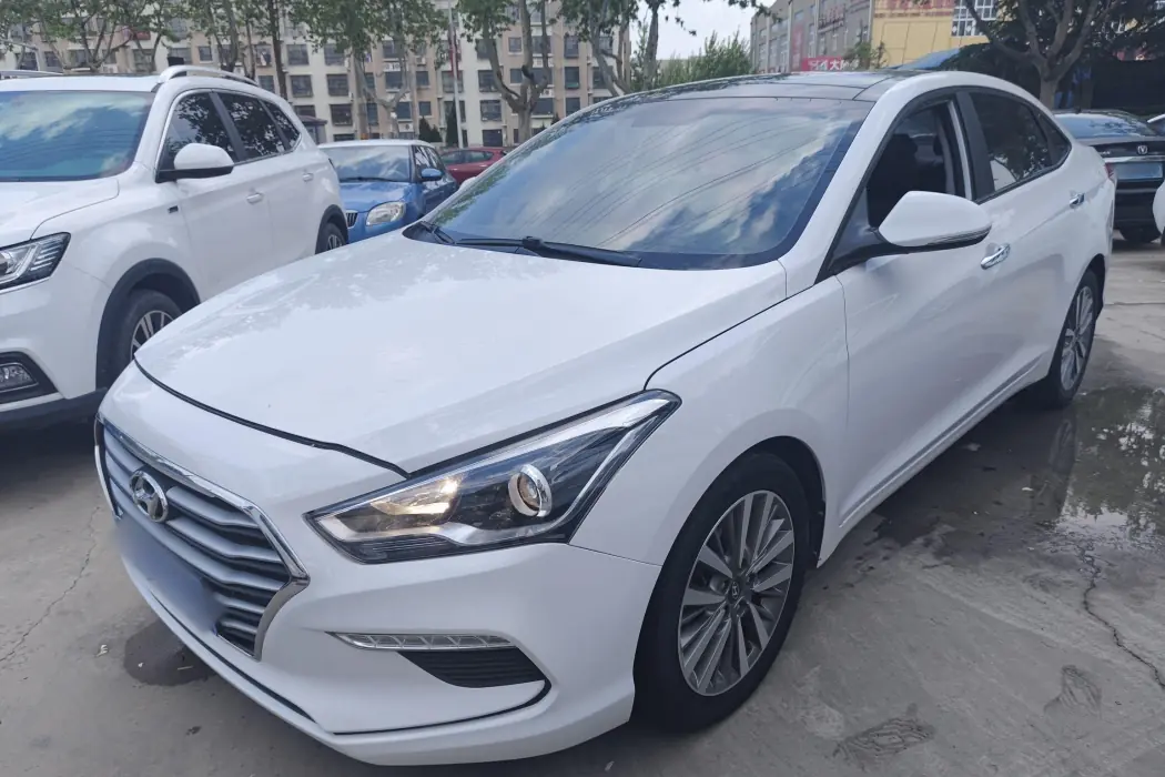 Hyundai Mingtu 2017 1.8L automatic Intelligent GLS Country V