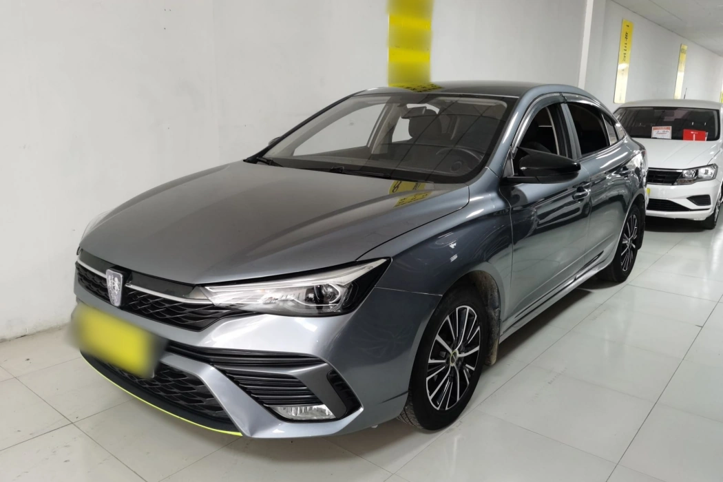 RW i5 2021 1.5L Manual Platinum Edition